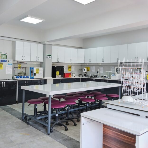 Cursus ´Veiligheid in het praktijklokaal´