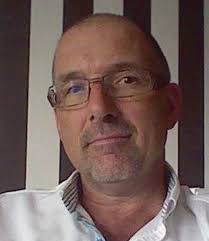 FiAC-docent Gerard Donders